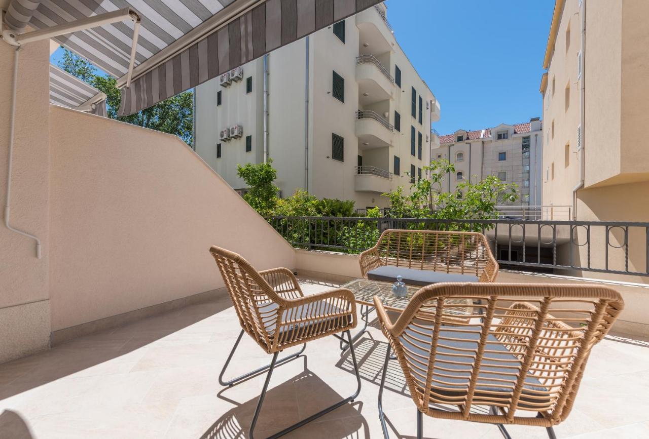 Apartments By The Sea Makarska - 19134 Exterior photo