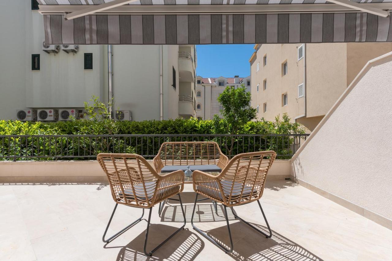 Apartments By The Sea Makarska - 19134 Exterior photo