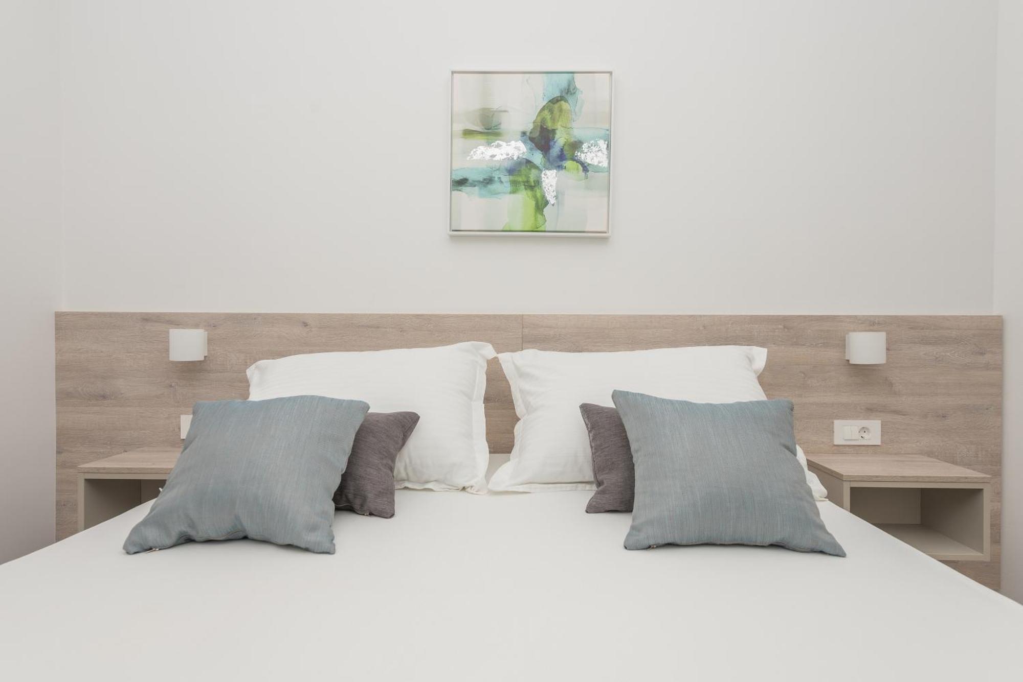 Apartments By The Sea Makarska - 19134 Room photo
